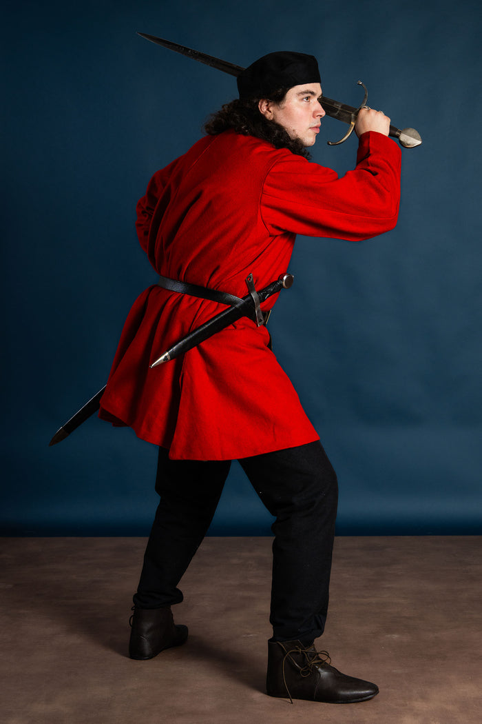 Senmedeltida houppelande, röd, ull