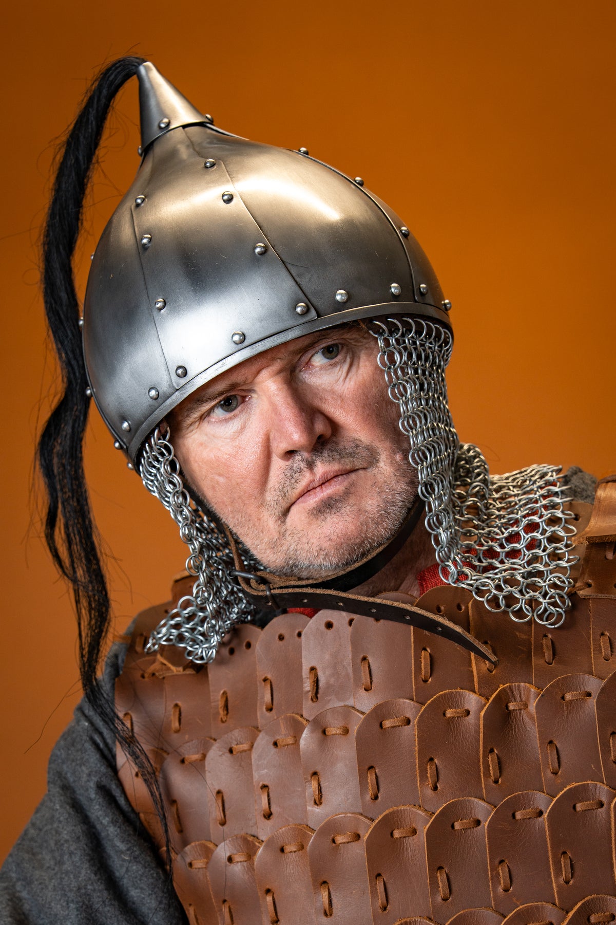 Wczesnośredniowieczny hełm spangenhelm z okresu wędrówek ludów, 1–1,2 mm