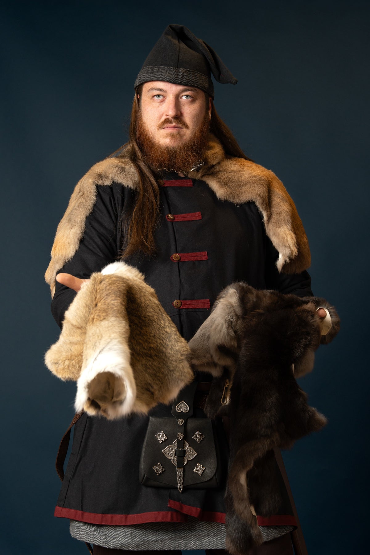 Rusvik kaftan Jakub, black/burgundy