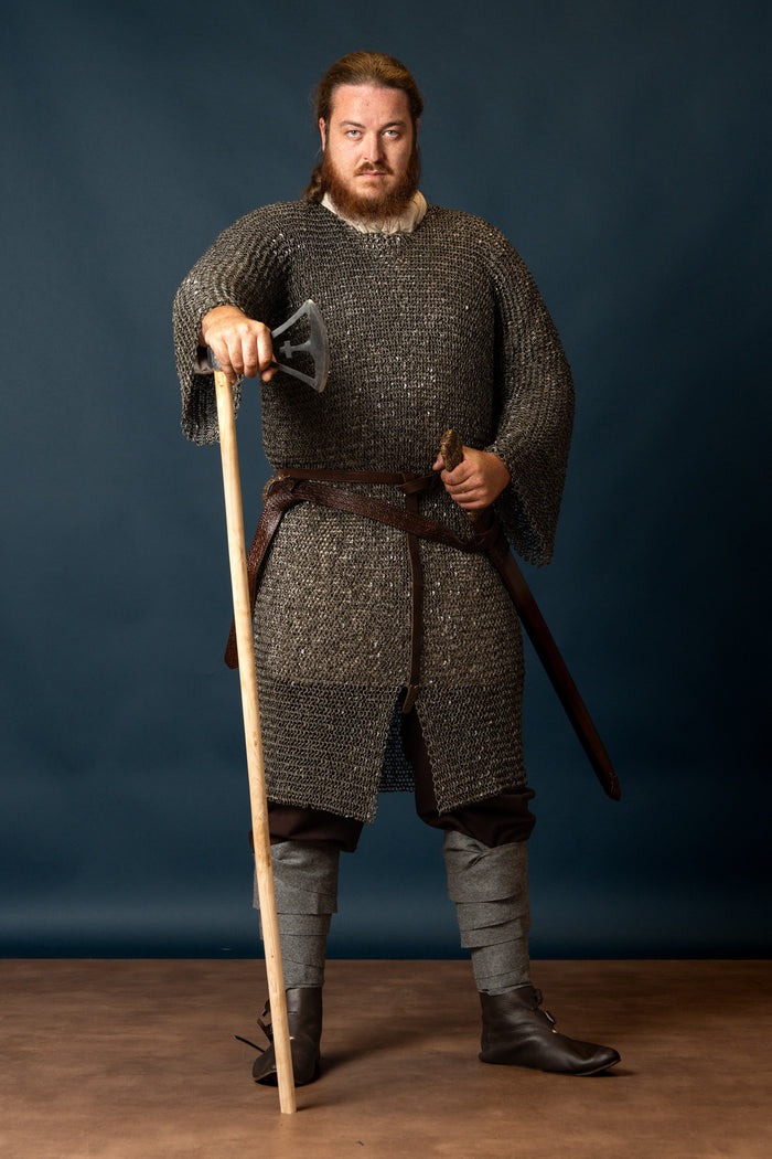 Hauberk with split, round rings, round rivets 9 mm