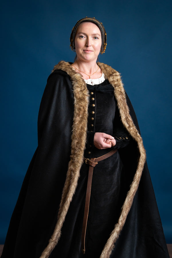 Medieval cloaks and capes for sale! For medieval costumes