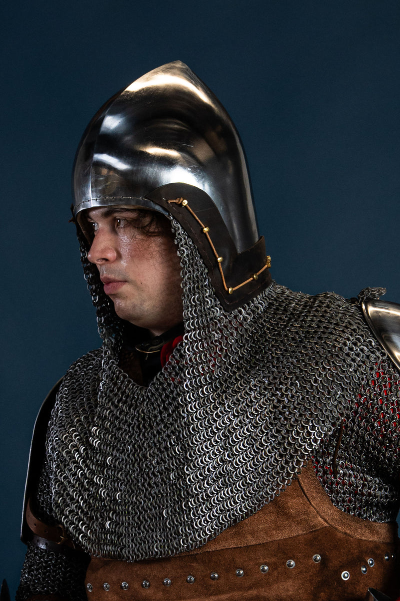 XIV-wieczny basinet z kolczym kapturem, płaskie pierścienie, okrągłe nity, 2 mm (battle-ready)