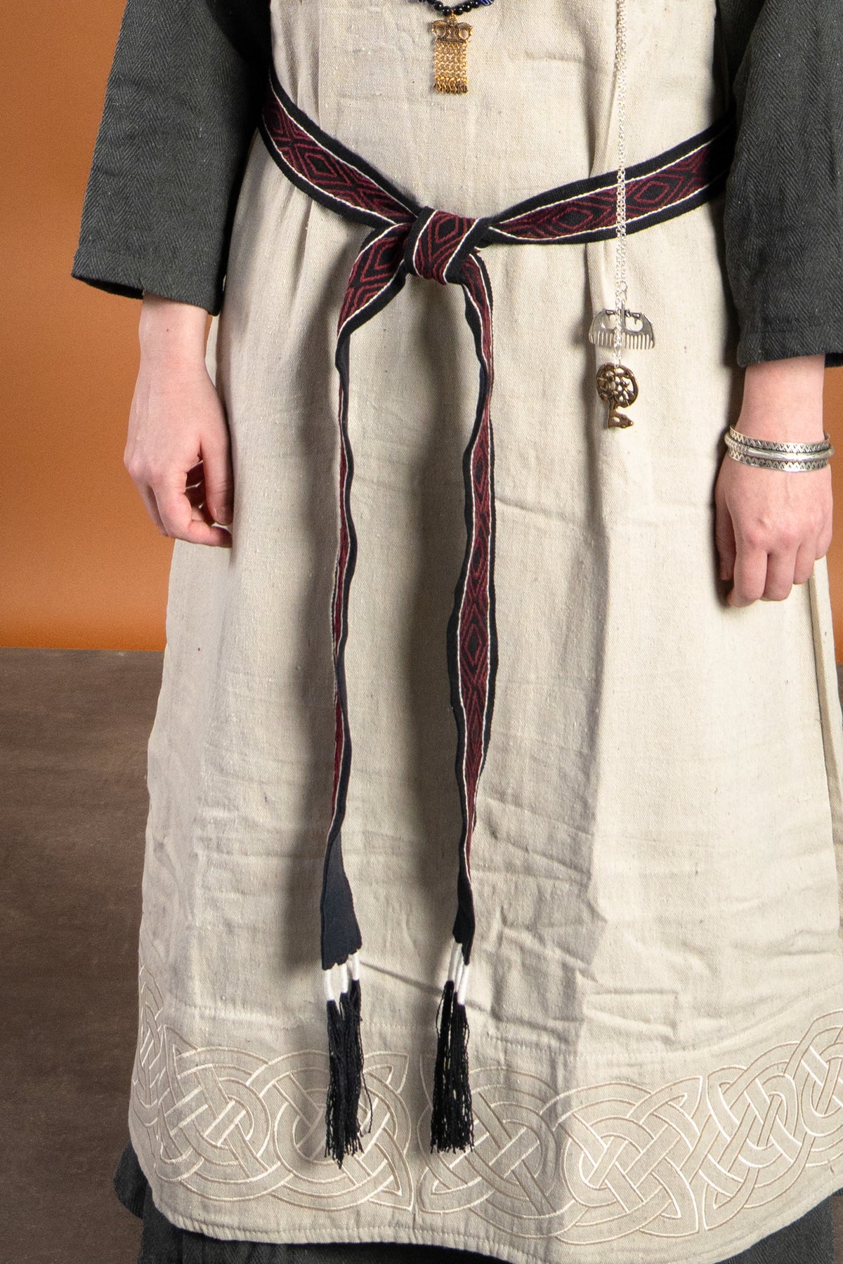 Wikiński pas Caja, czarny, 235 cm