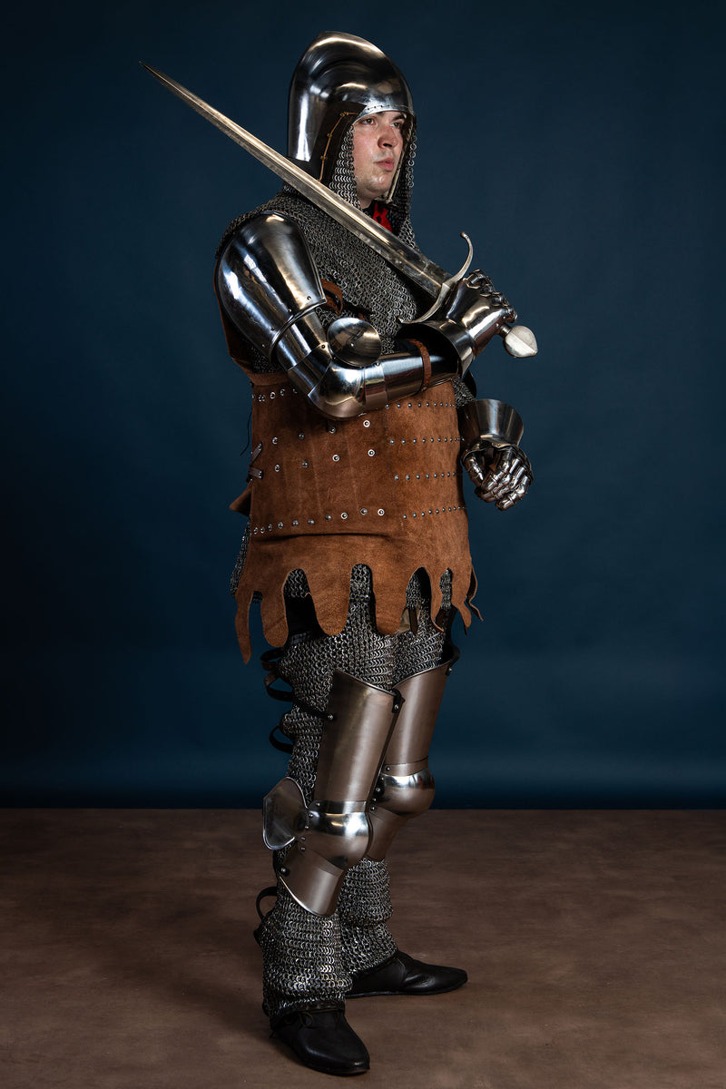 XIV-wieczny basinet z kolczym kapturem, płaskie pierścienie, okrągłe nity, 2 mm (battle-ready)