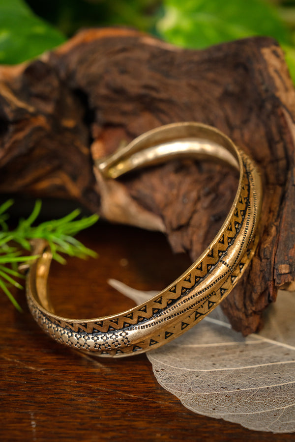 10. århundre Rusvik armbånd, bronse