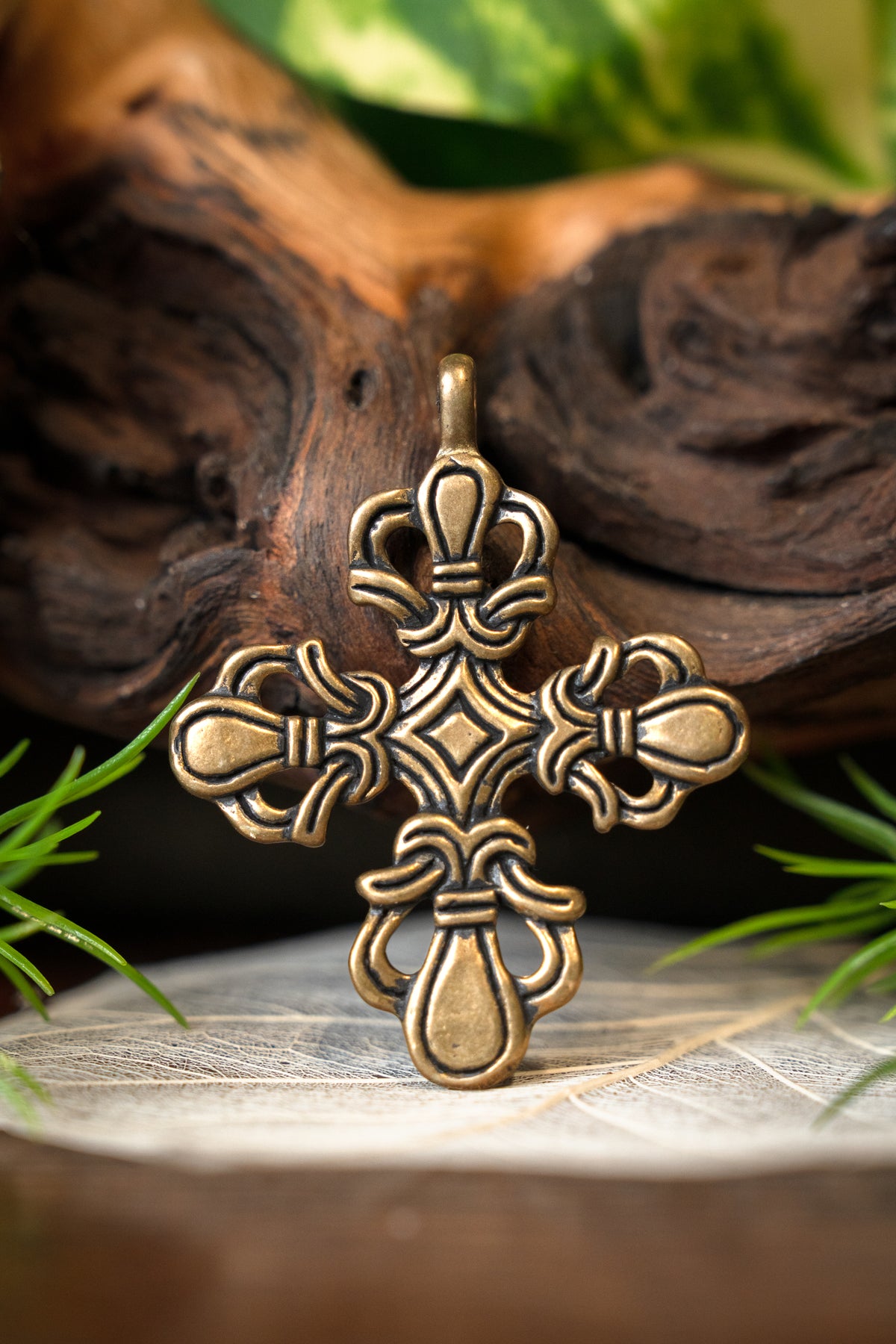 Viking cross Ringerike style, bronze