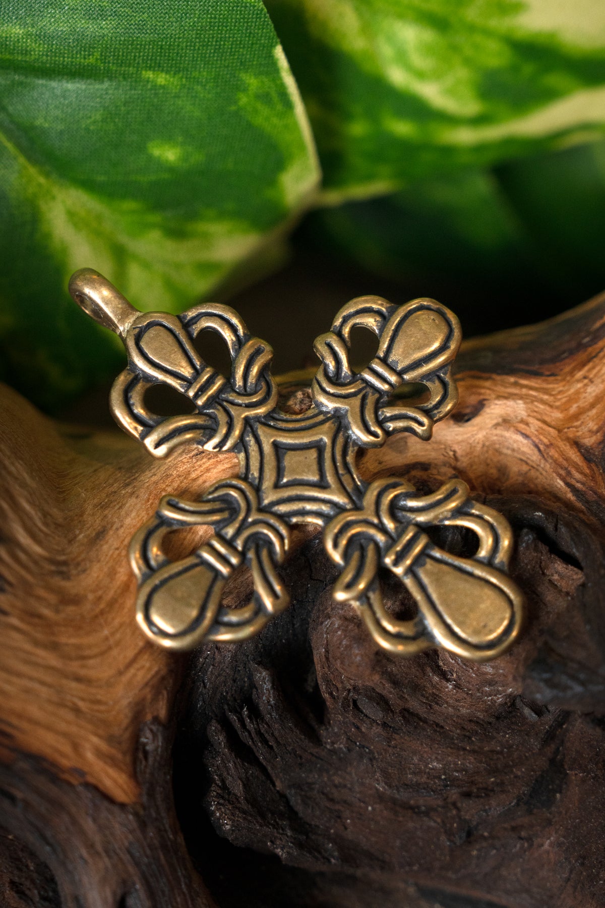 Viking cross Ringerike style, bronze