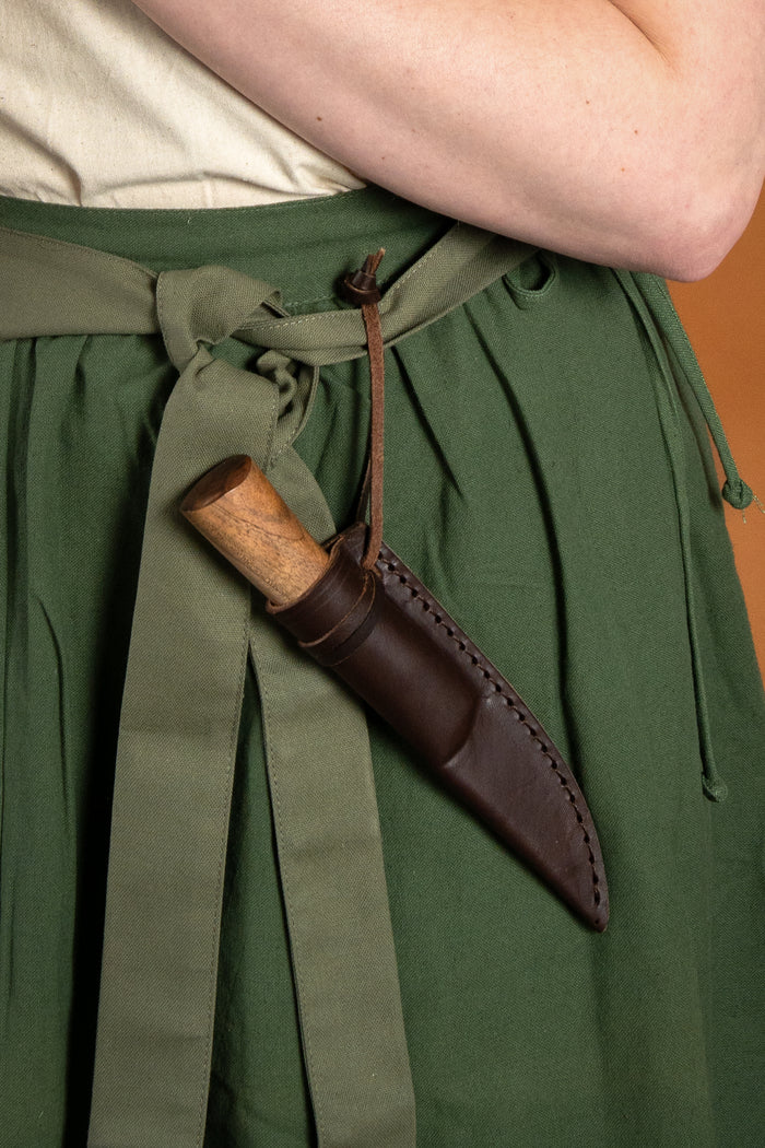 900-tals vikingakniv Jorvik, halvskarp