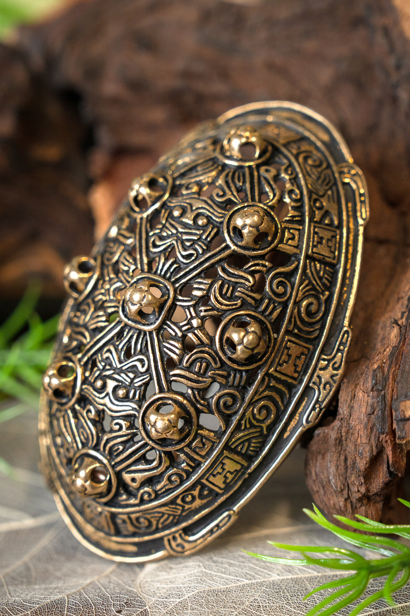 Broche vikingo tipo tortuga, British Museum, bronce, precio por unidad