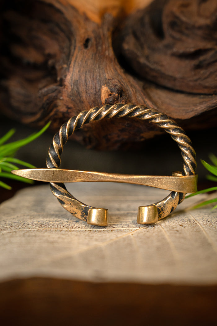 Rusvik brooch, bronze