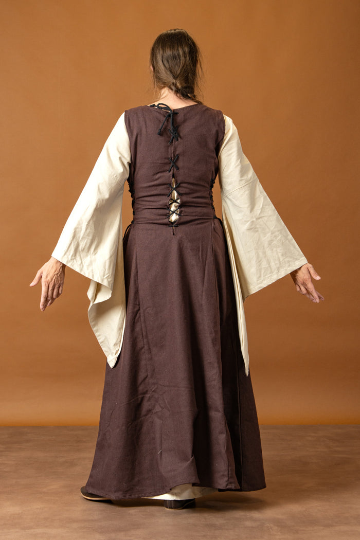Medieval surcot Uma, brown