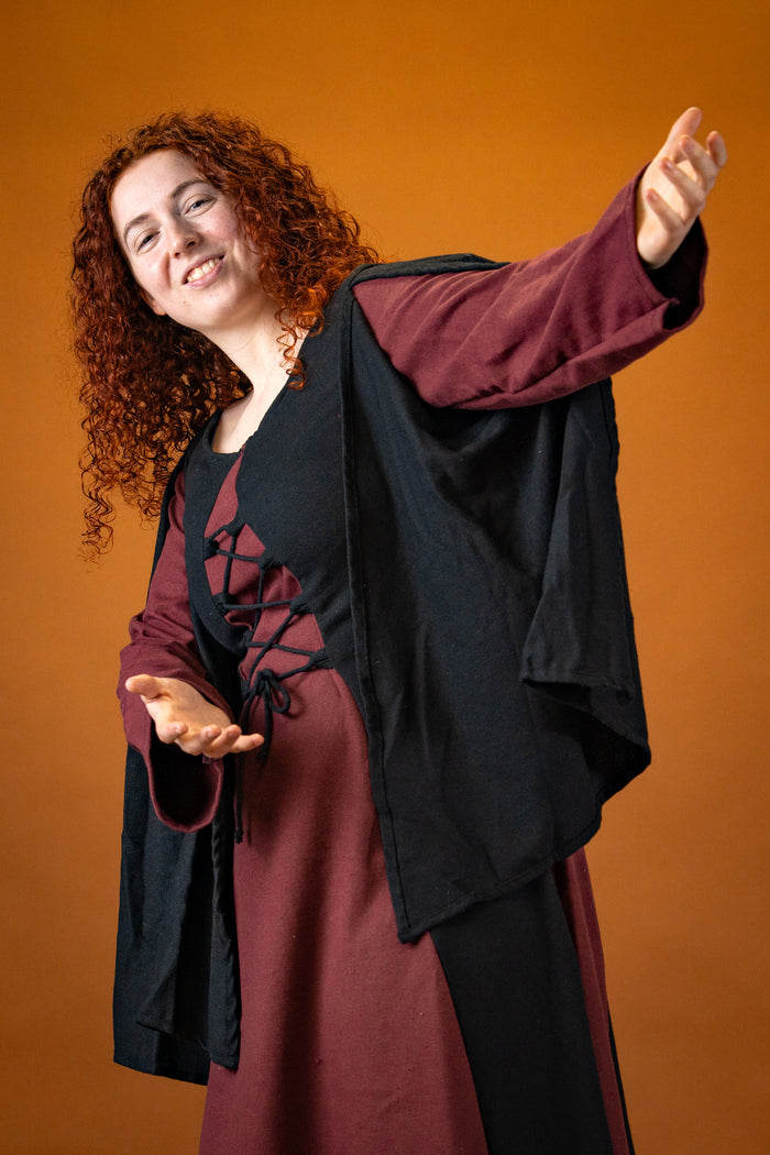 Robe Jasione médiévale, noir/bordeaux