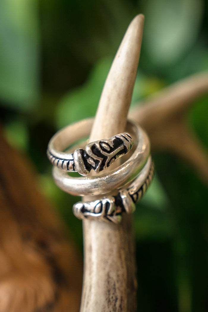 Luxus Isländischer Wikinger Ring, versilberte Bronze