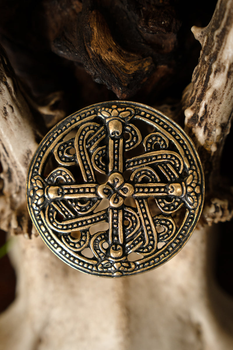 Fibula i Borrestil från Finland, brons