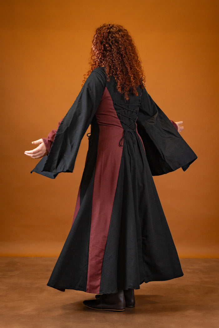 Robe Jasione médiévale, noir/bordeaux