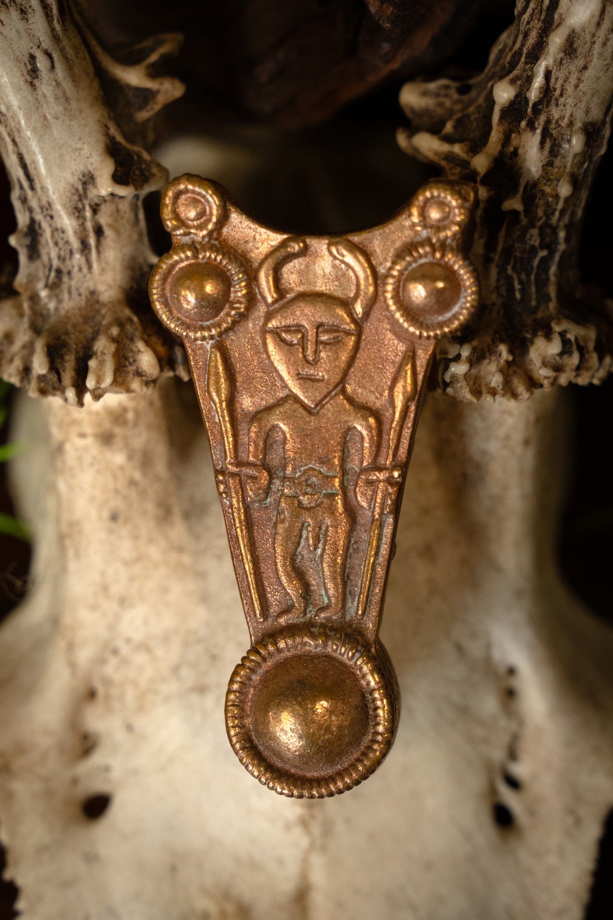 Vikingebæltespænde og bælteende Odin