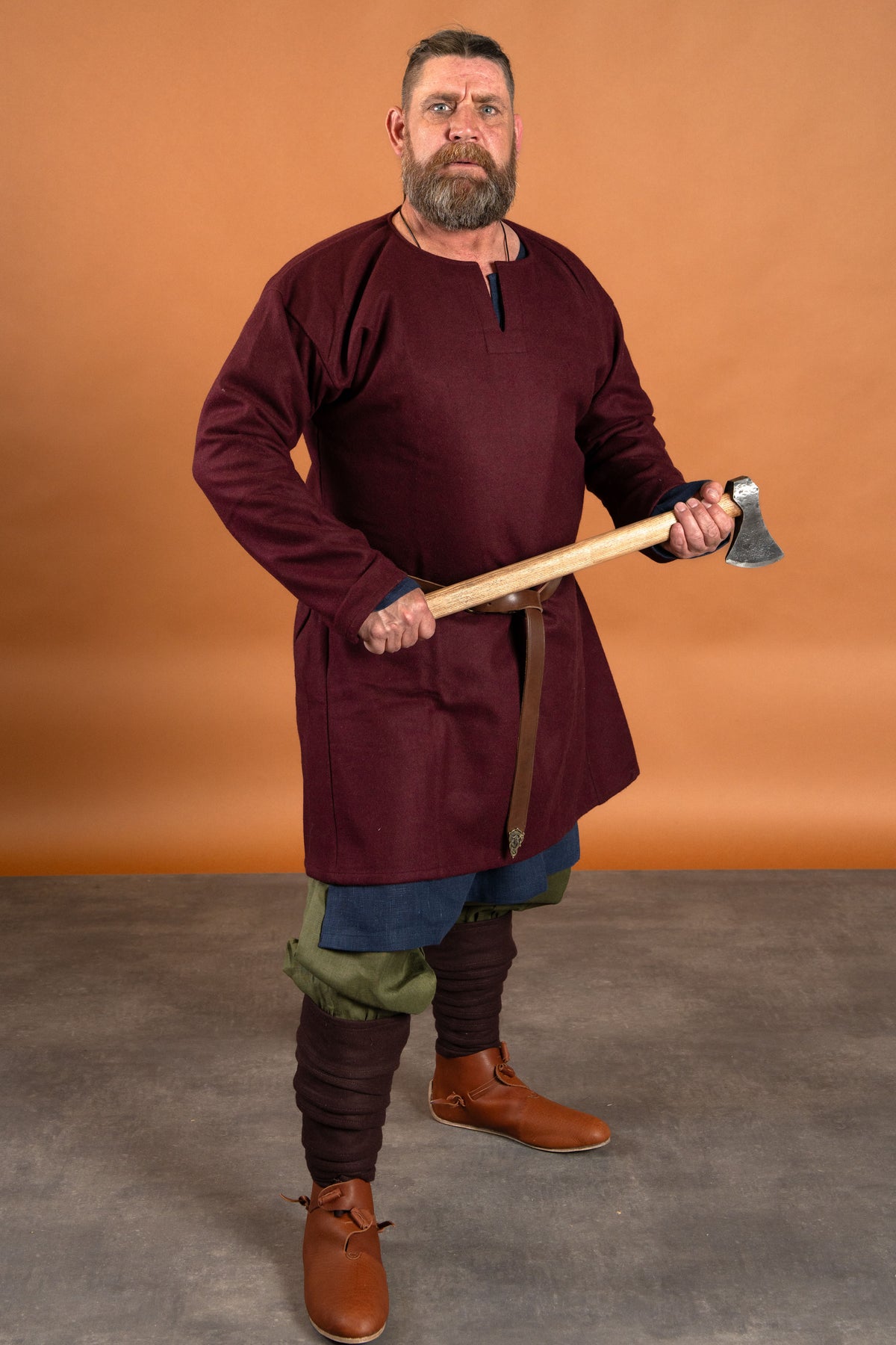 Medieval tunic Svein, wool, bordeaux red