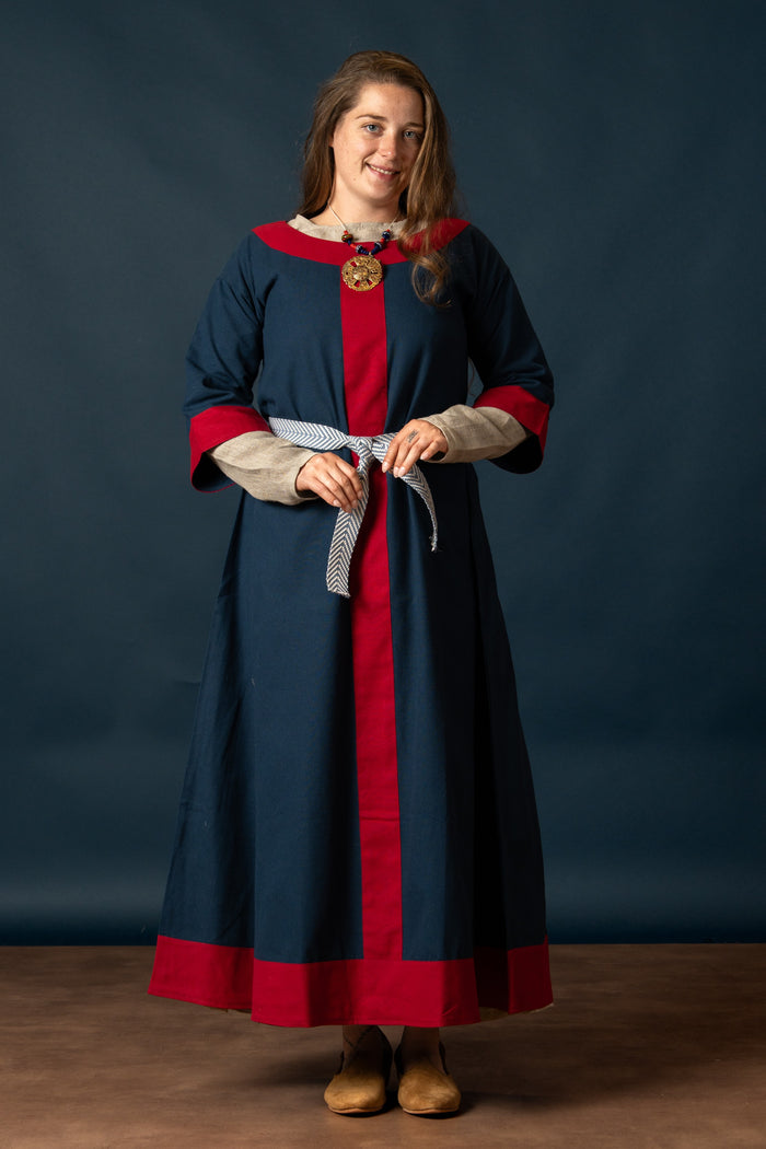 Karolingische jurk Clotilde, dalmatica, blauw-rood