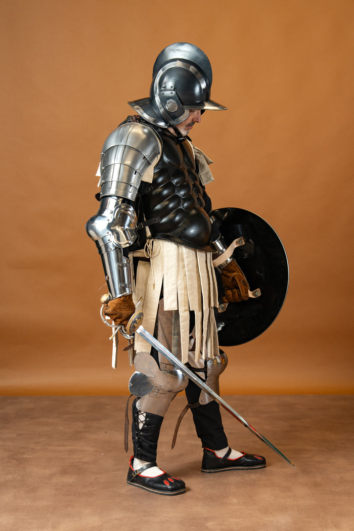 16th century burgonet Kaspar, bronzed, 1.2 mm