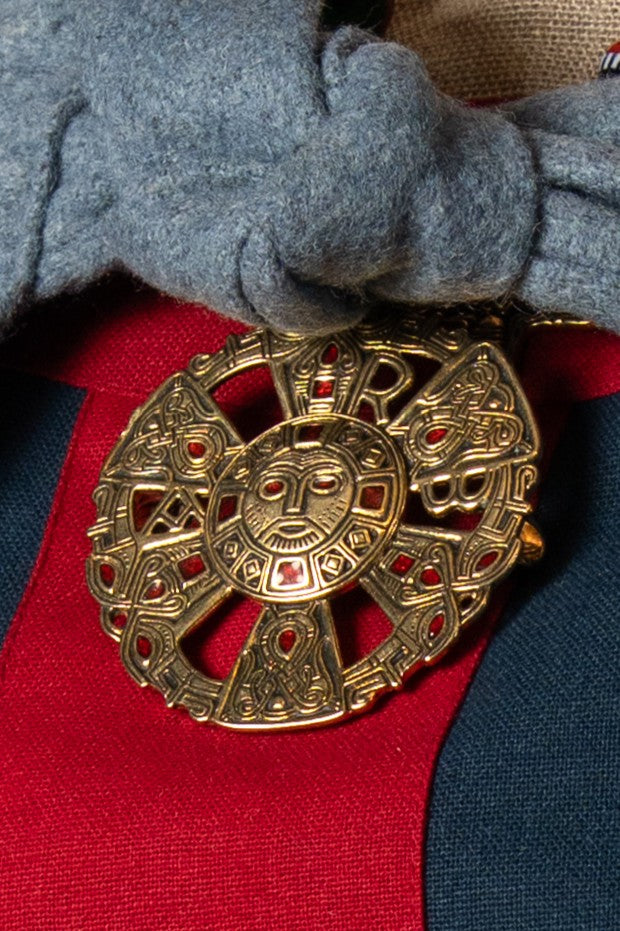 Merovingian brooch Limons, 6th-7th century, bronze