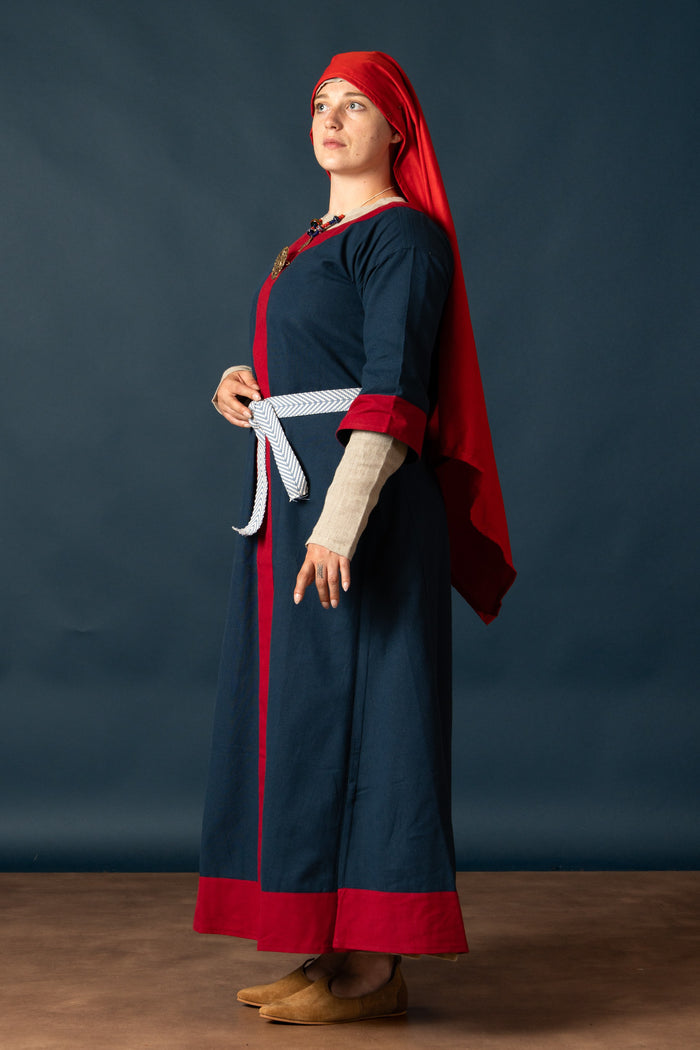 Karolingische jurk Clotilde, dalmatica, blauw-rood