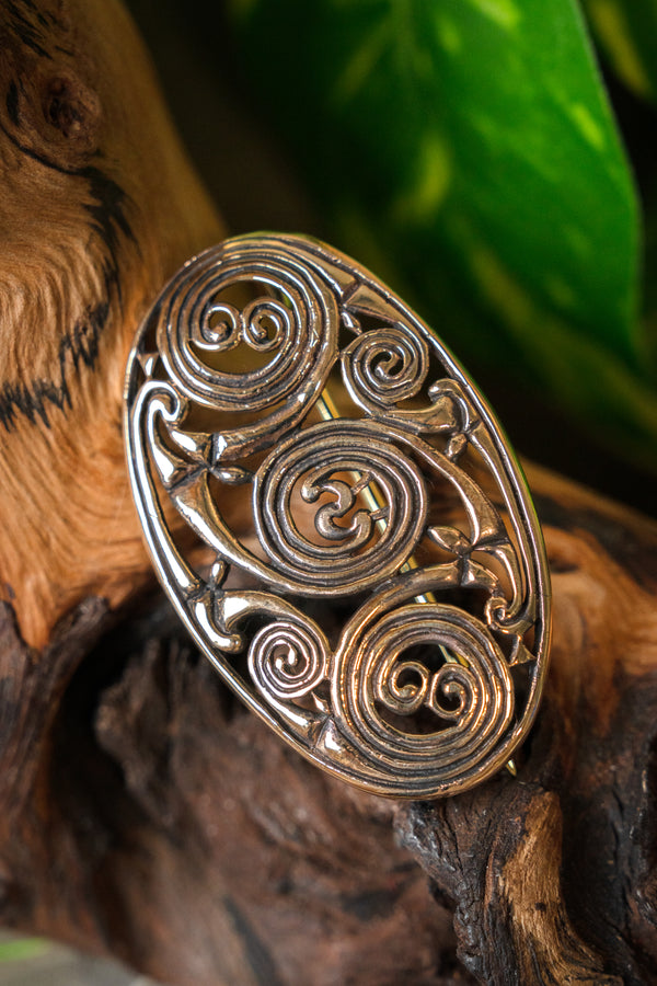 Spilla pittica con spirali, bronzo