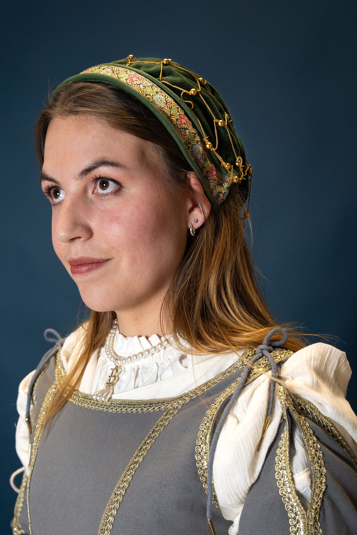 Matu tīkls (caul) Katharina, samts, zaļš