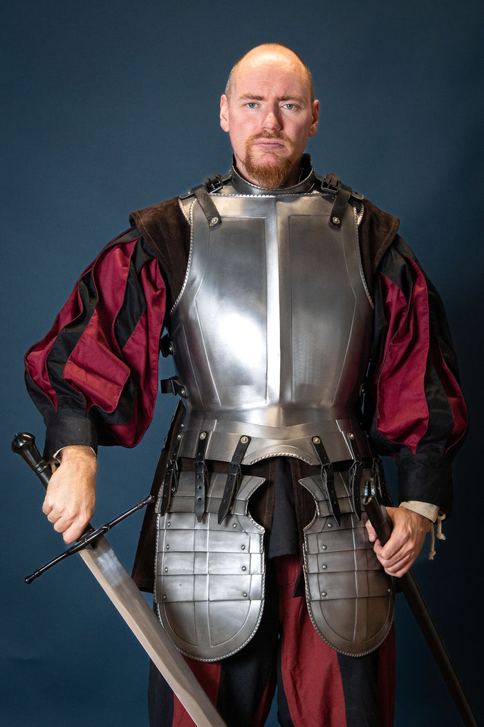 Gilet en cuir Orthello, 16e-17e siècles, brun