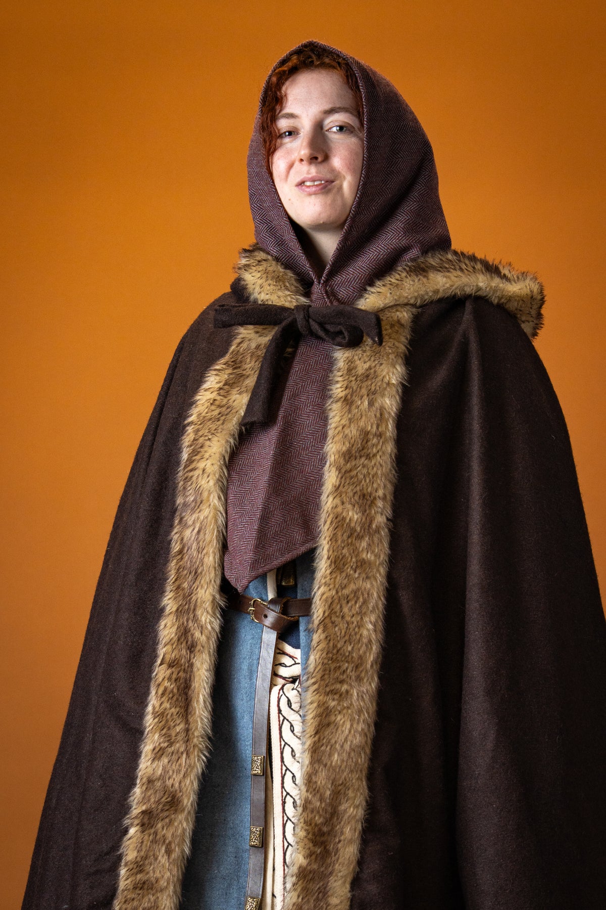 Viking cloak Fjell, brown, wool mix