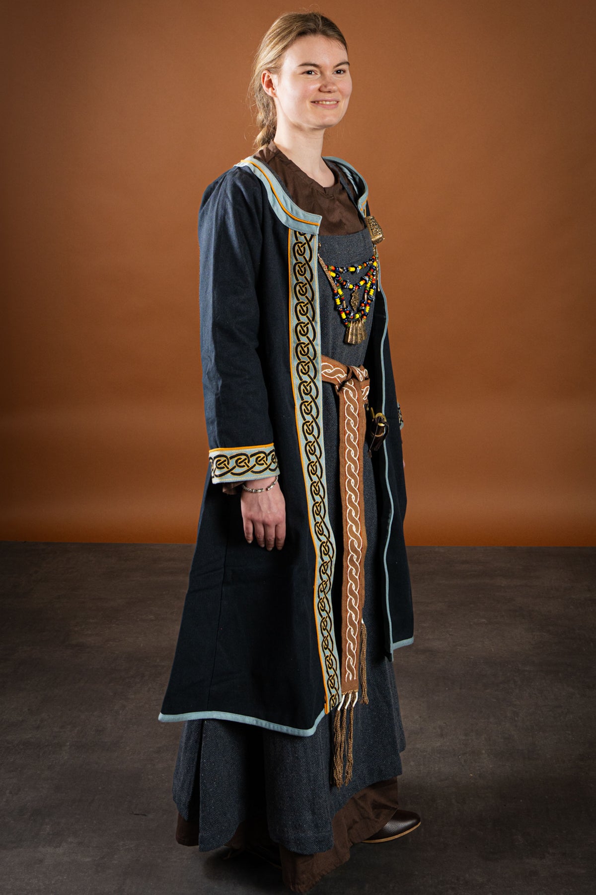 Geborduurde Viking kaftan, blauw