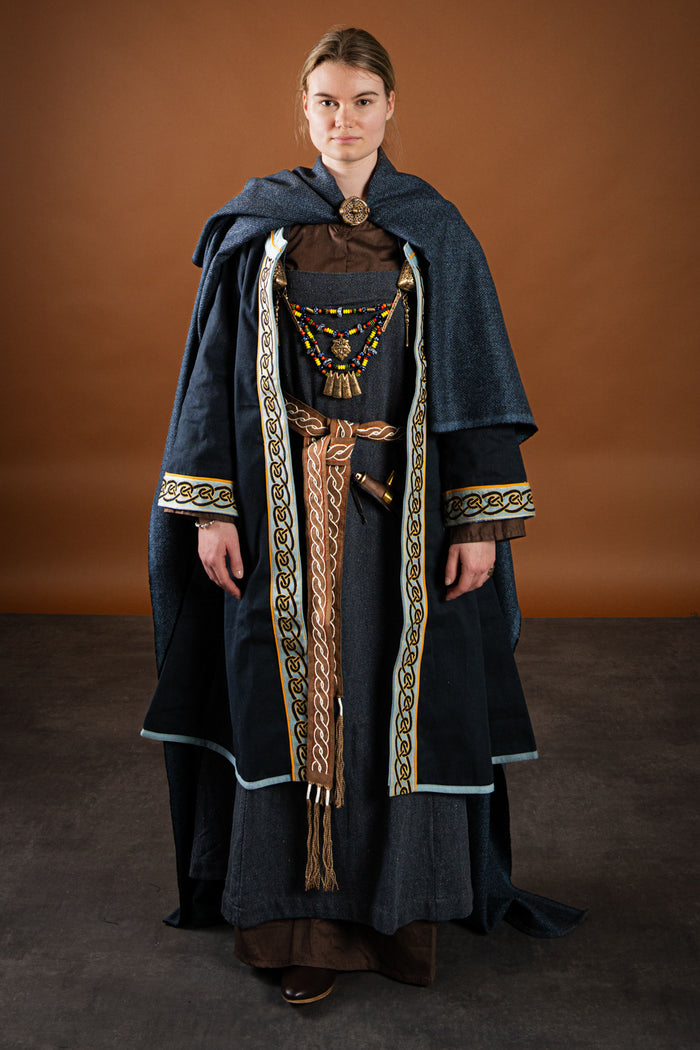 Geborduurde Viking kaftan, blauw