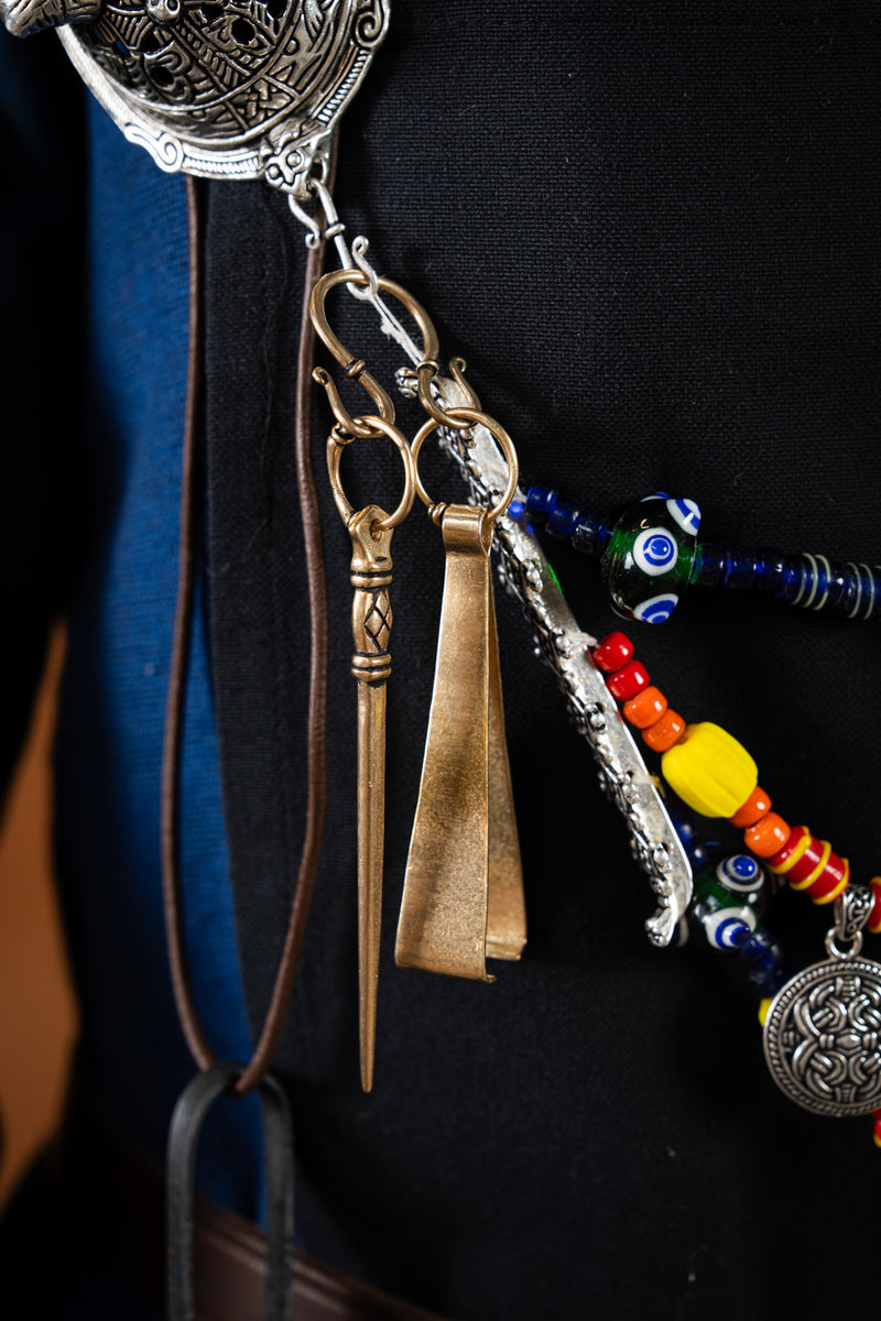 Pincett Birka, 800–900-tal, brons