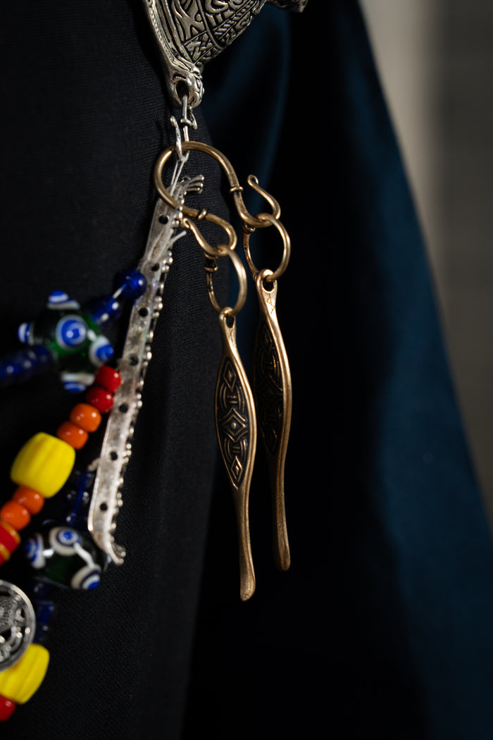 Birka sieraadverdeler, verzilverd brons