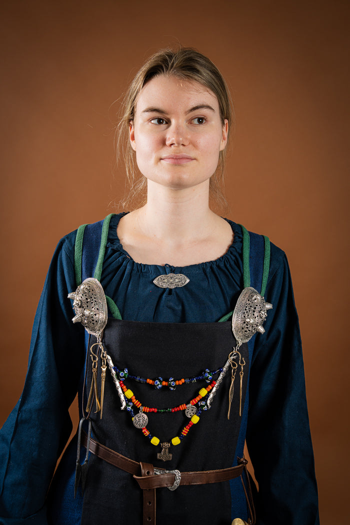 Birka sieraadverdeler, verzilverd brons