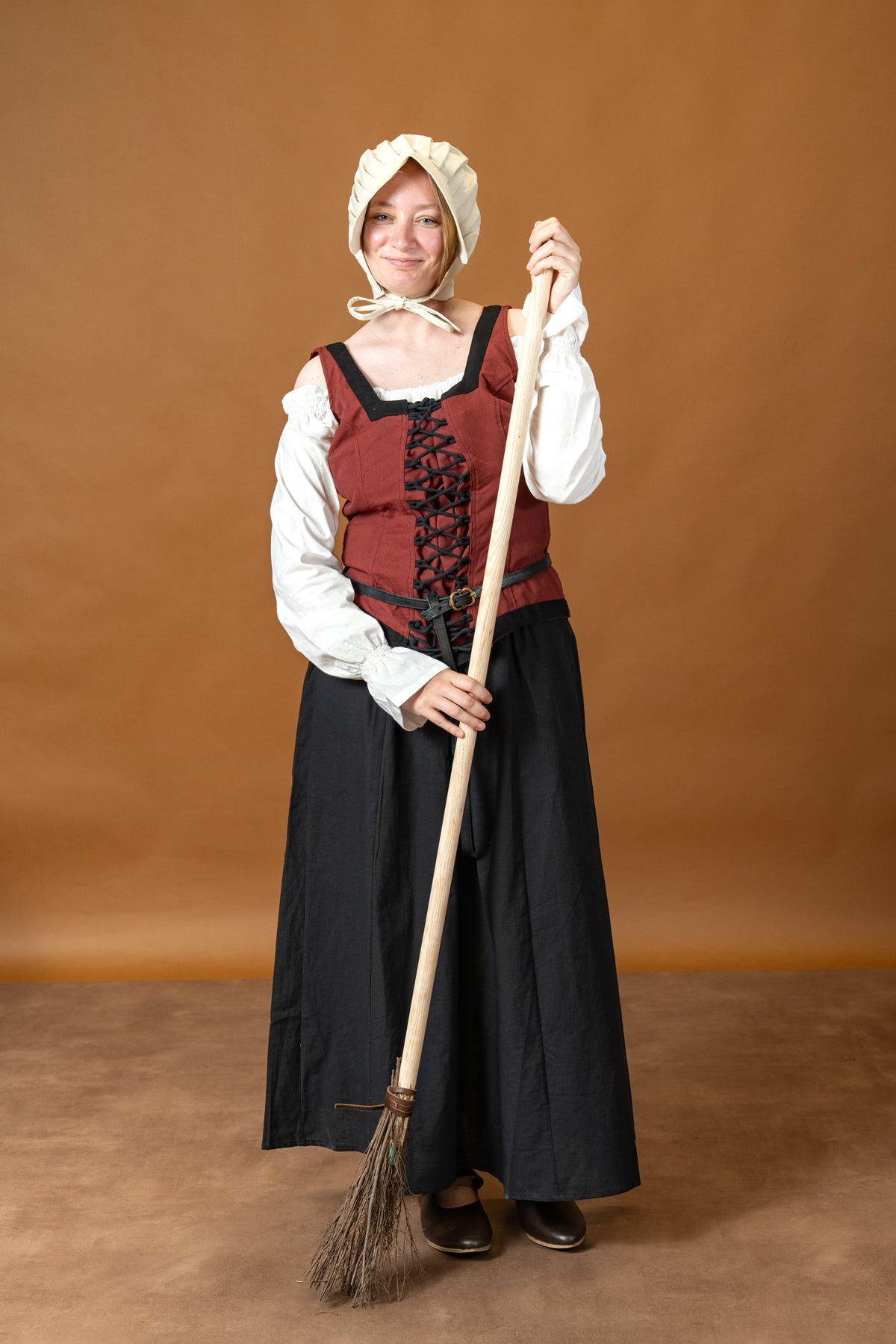 Rok Inge, zwart