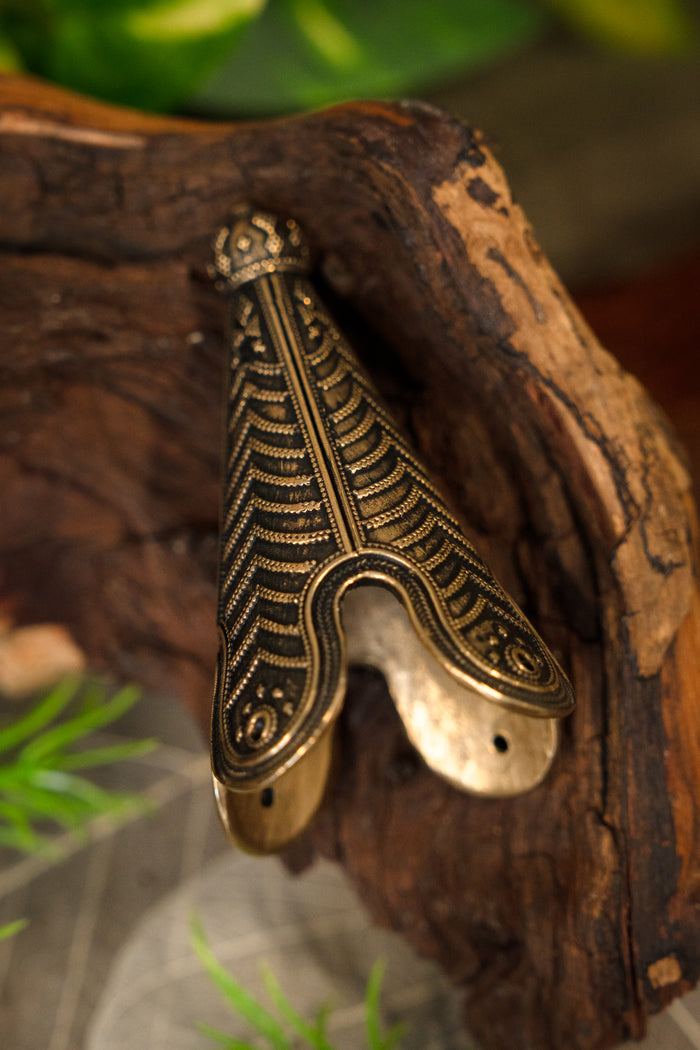 Końcówka czapki Birka, brąz