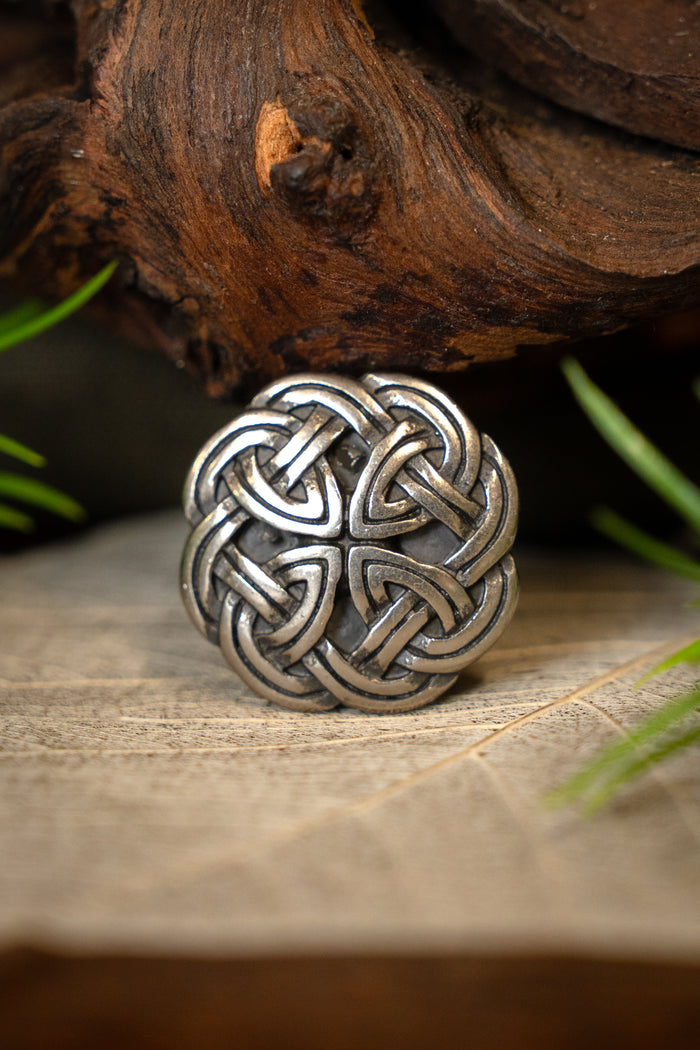 Celtic buttons Tara, set of 5 pieces, silvered