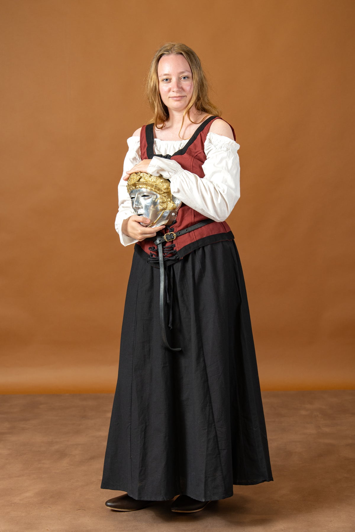 Rok Inge, zwart