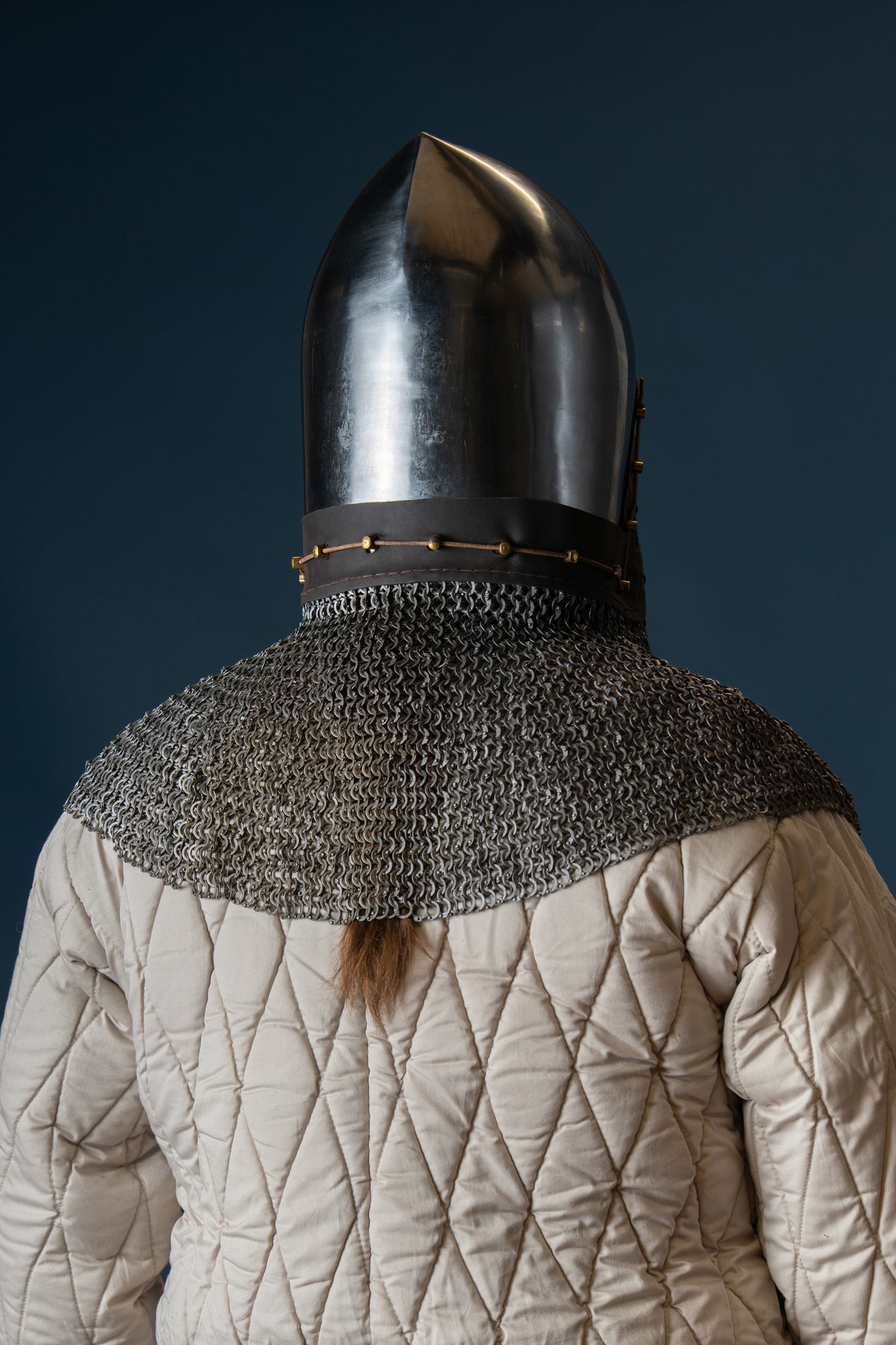 14e eeuwse bascinet met maliënkraag platte ringen ronde klinknagels, 2 mm (battle-ready)