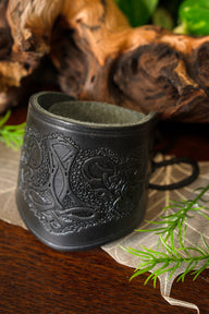 Pair Viking leather bracelets, black