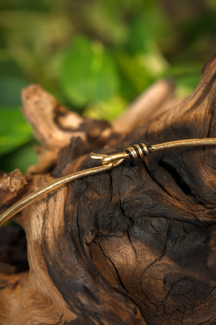 Viking torque Huscarl, bronze