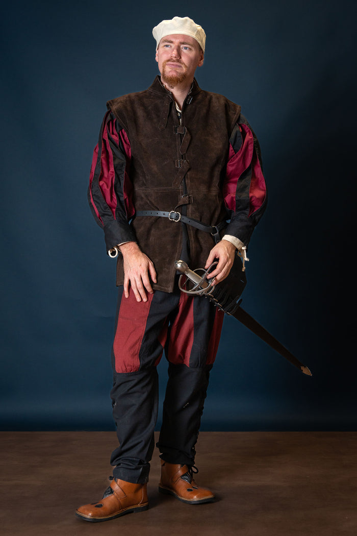 Gilet en cuir Orthello, 16e-17e siècles, brun