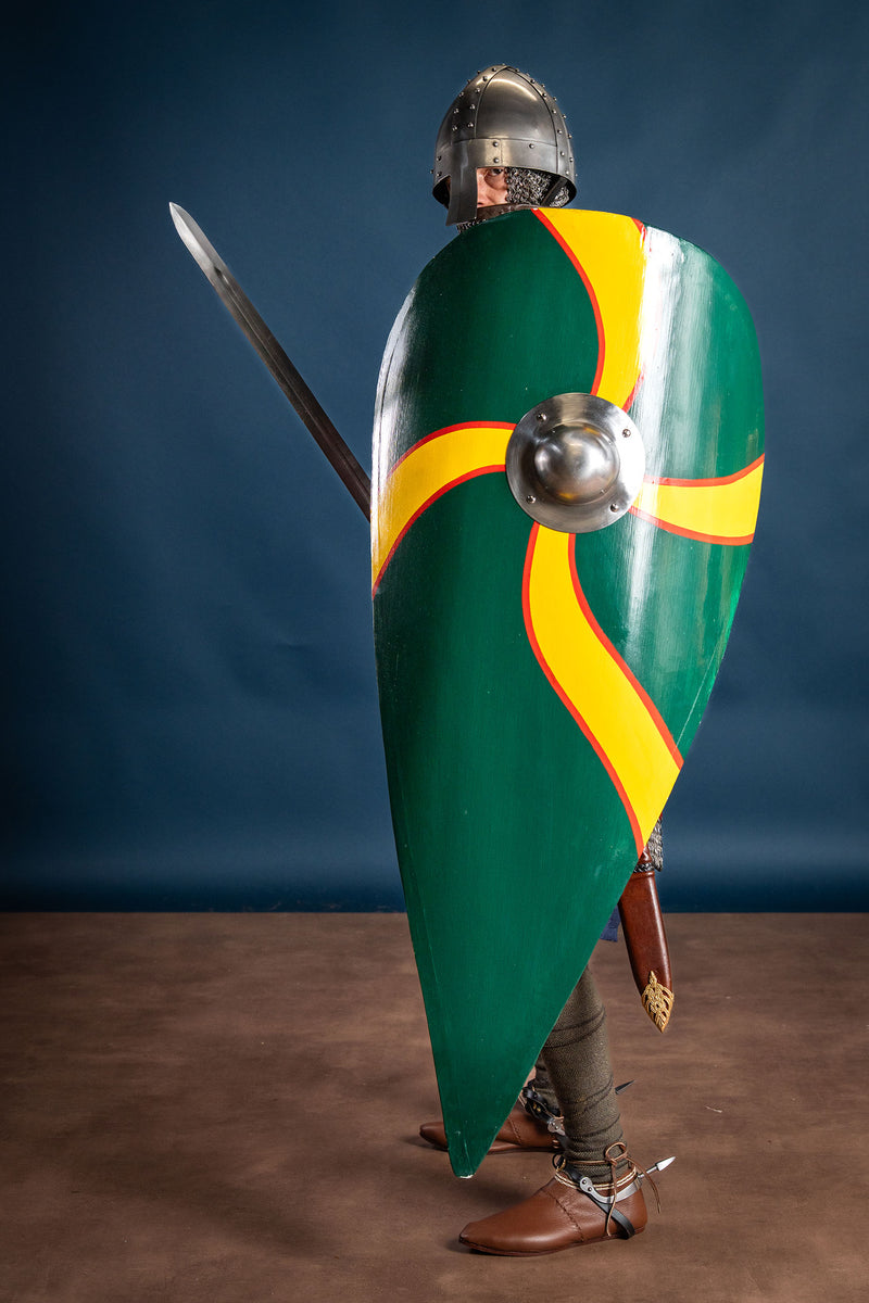 Norman kite shield, Bayeux