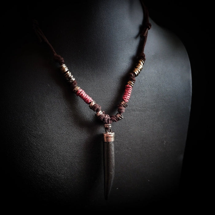 Wikinger-Amulett Sköllzahn, schwarz