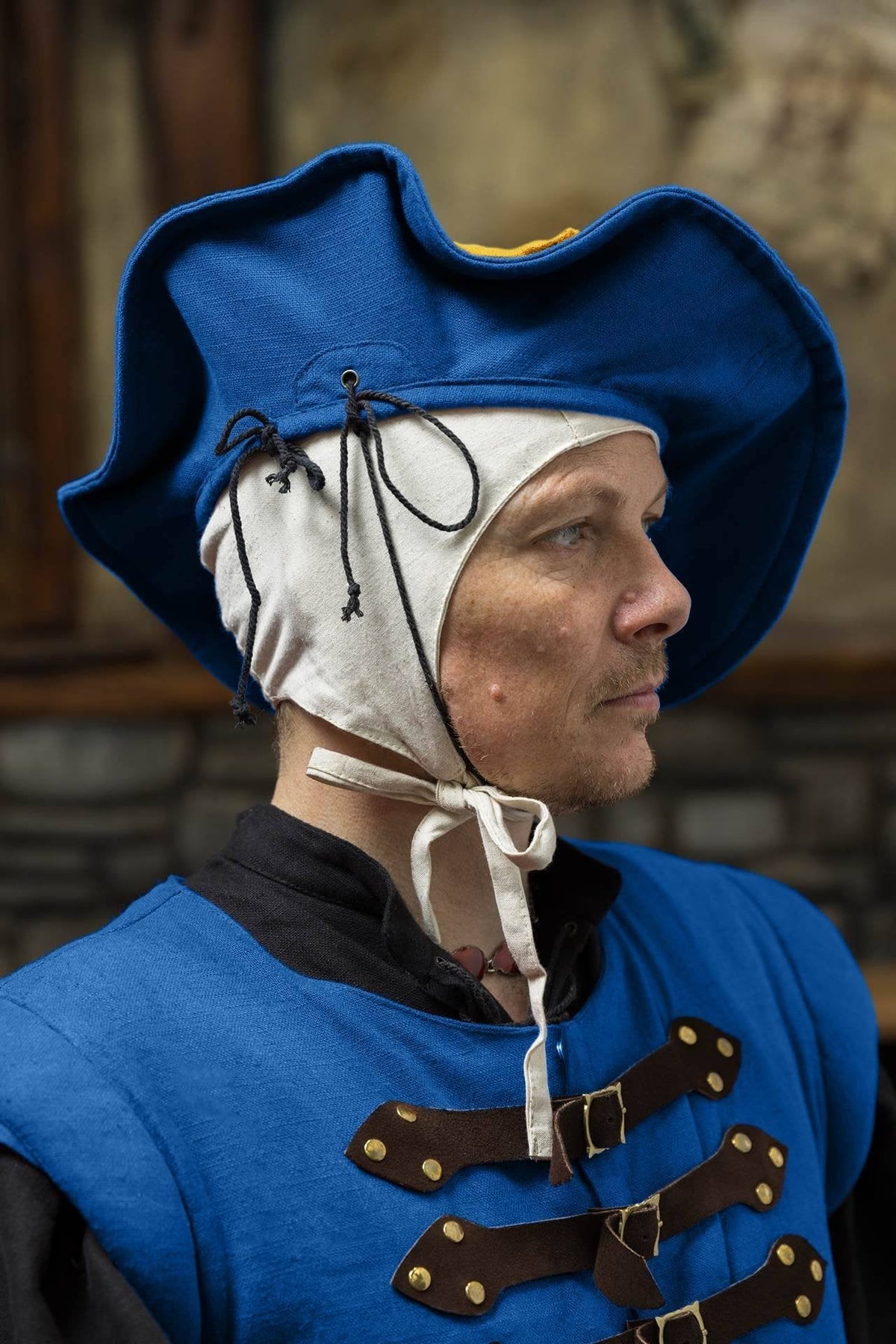 Landsknecht beretka Daniel, modra-rumena