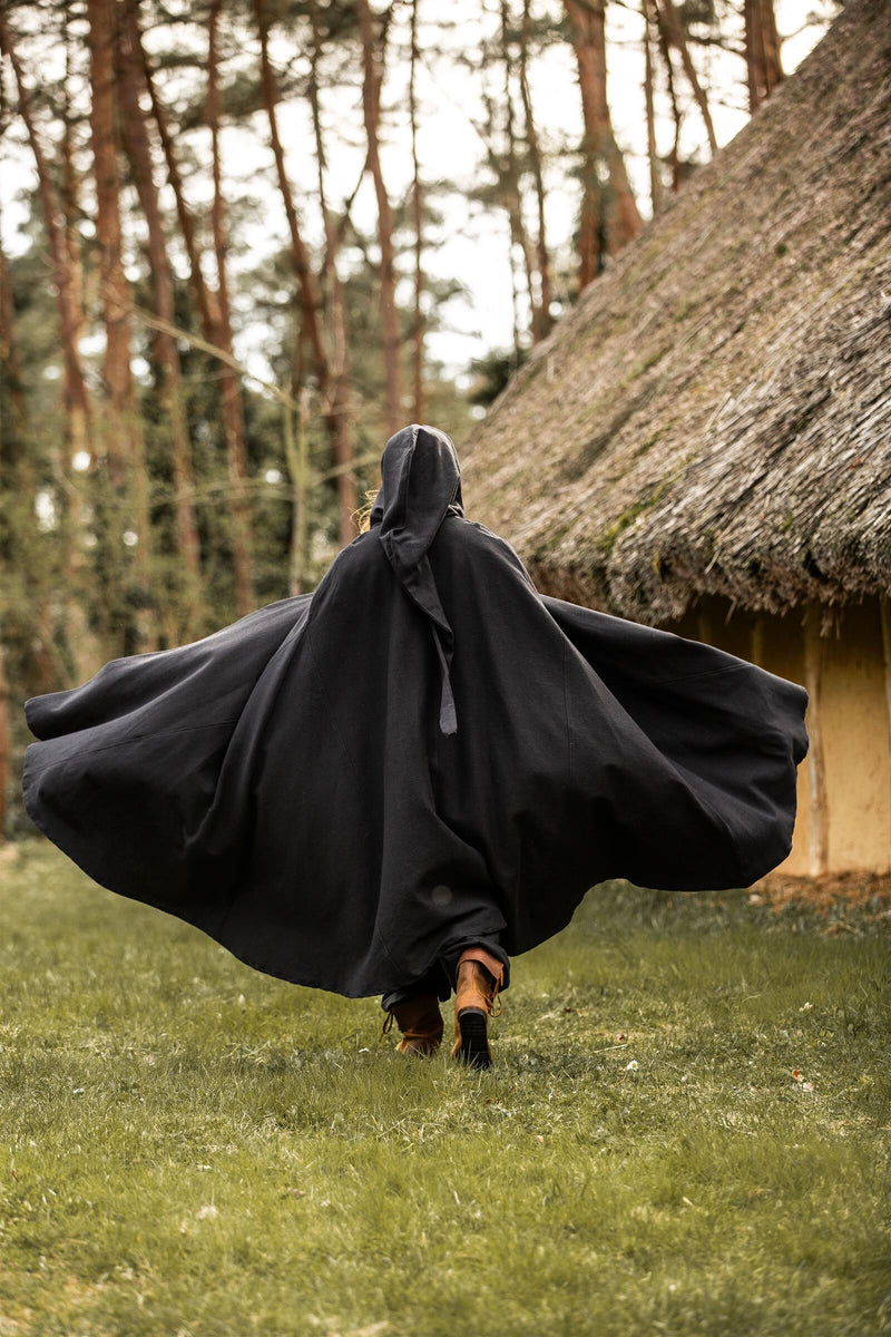 Kappe Milisant, sort