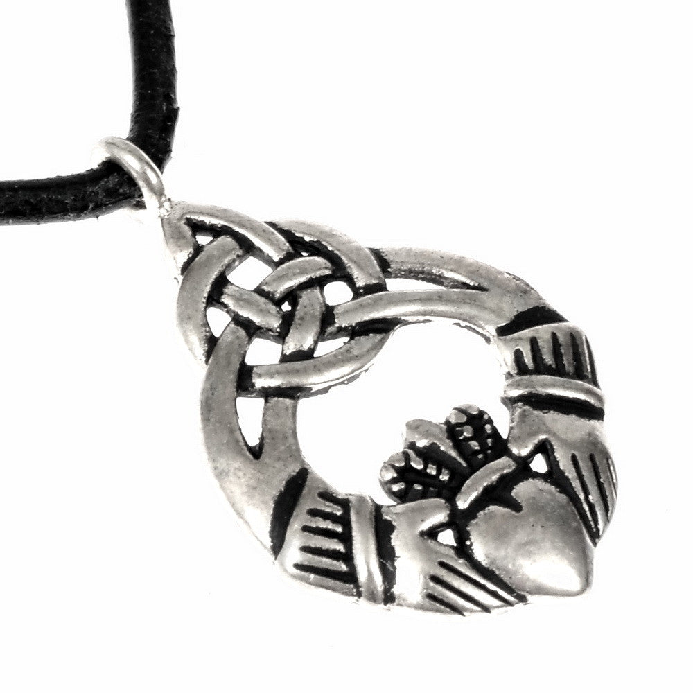 Claddagh-hanger, 17e eeuw, brons