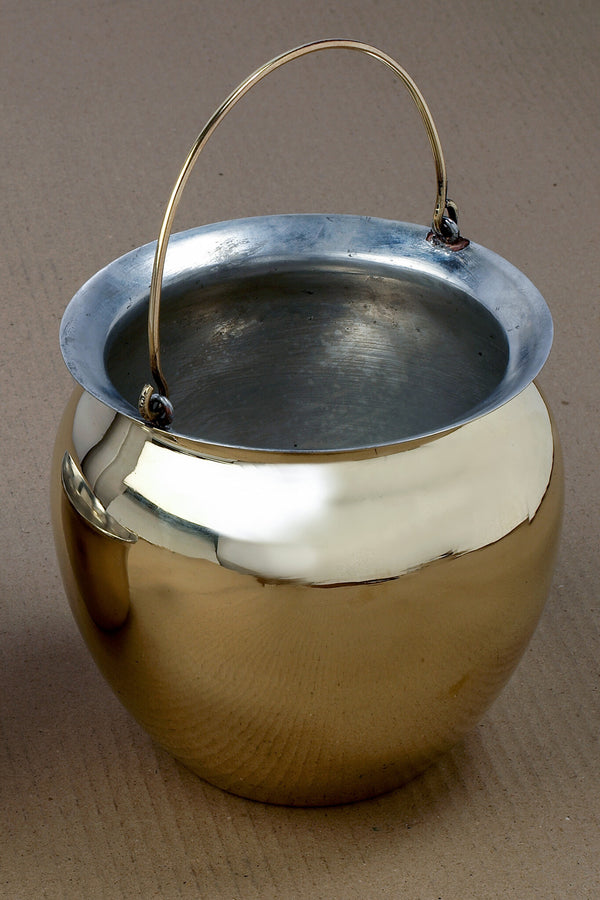 Roman pan, situla