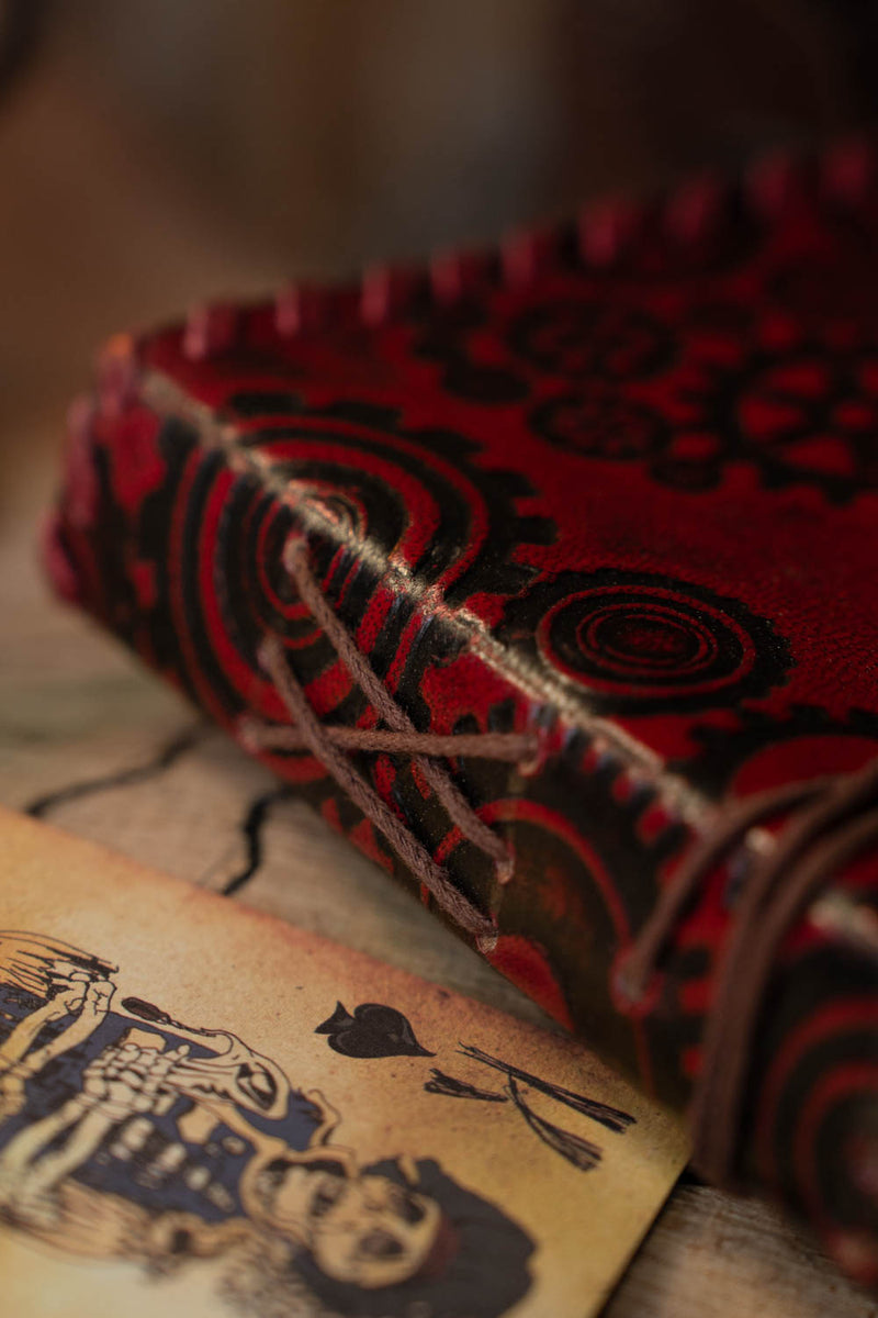 Lederbuch Steampunk mit antiken Seiten
