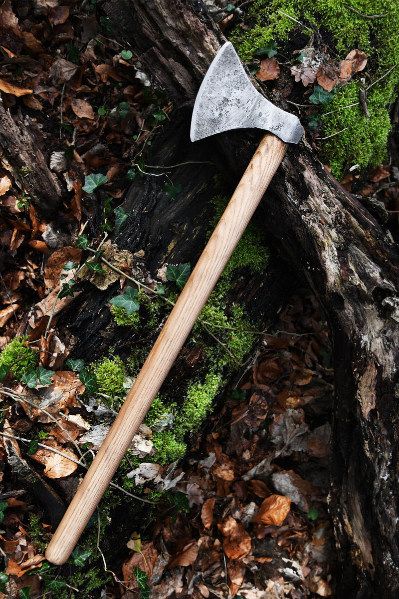 Viking Axe, Hand-Forged Steel, Type M, semi-sharp
